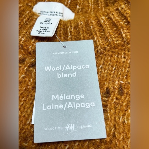 H&M Wool and Alpaca Blend Knit Sweater Jumper Size Medium NWT - Picture 5 of 6